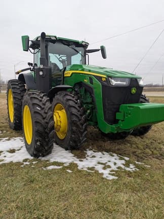 Image of John Deere 8R 340 equipment image 2