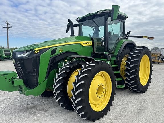 Image of John Deere 8R 340 Primary image
