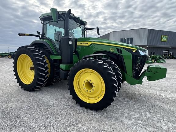 Image of John Deere 8R 340 equipment image 2