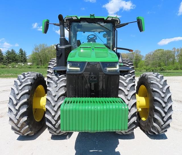 Image of John Deere 8R 340 equipment image 2