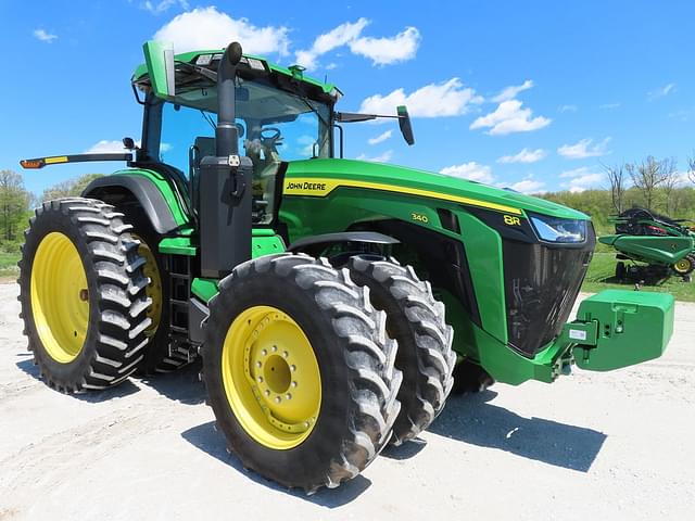 Image of John Deere 8R 340 equipment image 3