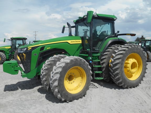 Main image John Deere 8R 340