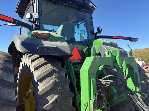 Image of John Deere 8R 340 equipment image 4