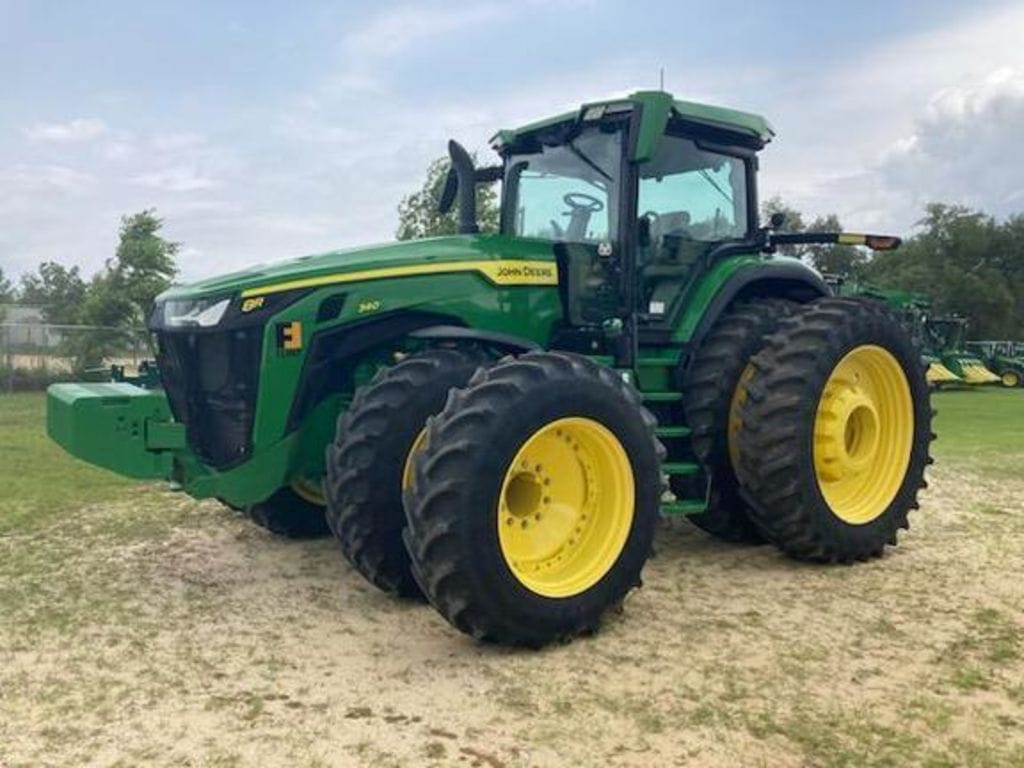 2021 John Deere 8R 340 Equipment Image0