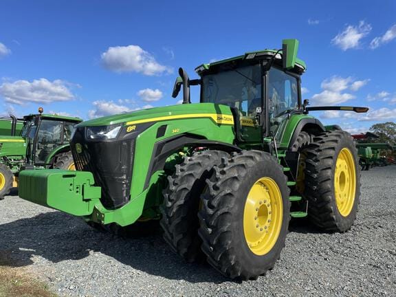 2021 John Deere 8R 340 Equipment Image0