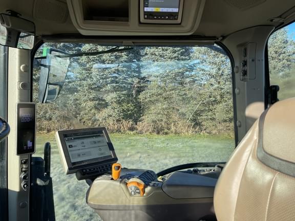 Image of John Deere 8R 340 equipment image 2