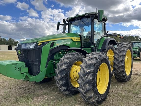 Image of John Deere 8R 340 Primary image