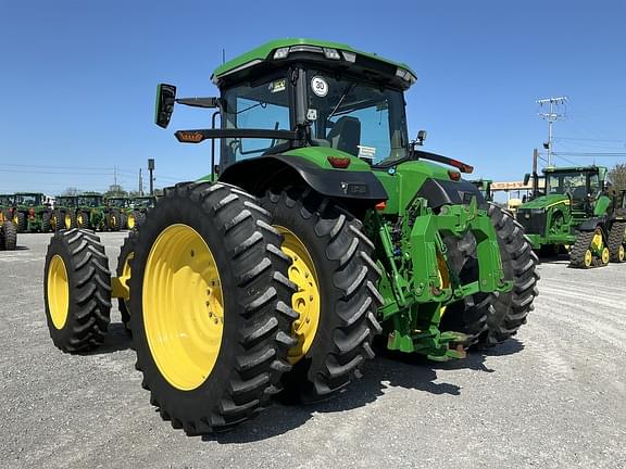 Image of John Deere 8R 340 equipment image 3