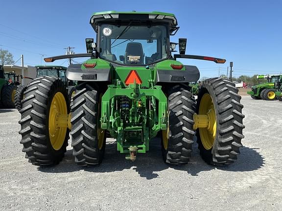 Image of John Deere 8R 340 equipment image 2