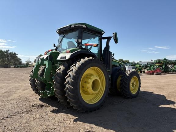 Image of John Deere 8R 370 equipment image 4