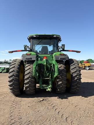 Image of John Deere 8R 370 equipment image 2