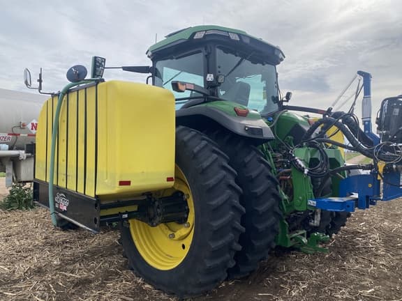 Image of John Deere 8R 370 equipment image 2