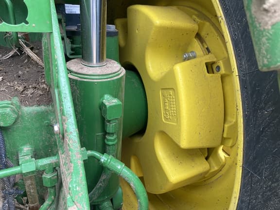 Image of John Deere 8R 370 equipment image 4