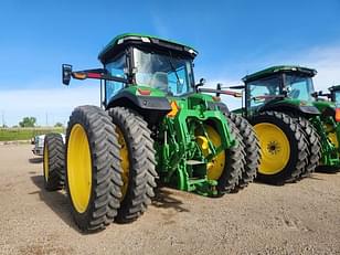 Main image John Deere 8R 370 3