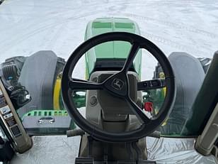 Main image John Deere 8R 370 41