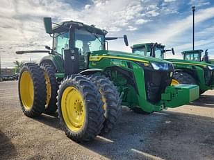 Main image John Deere 8R 370 6