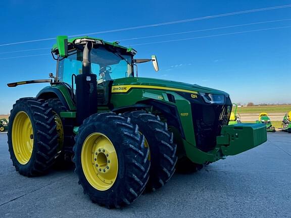 Image of John Deere 8R 370 equipment image 1