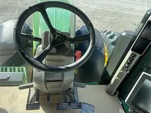 Main image John Deere 8R 370 12