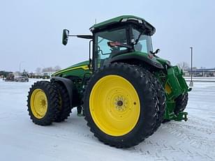 Main image John Deere 8R 370 3