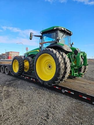 Image of John Deere 8R 370 equipment image 2