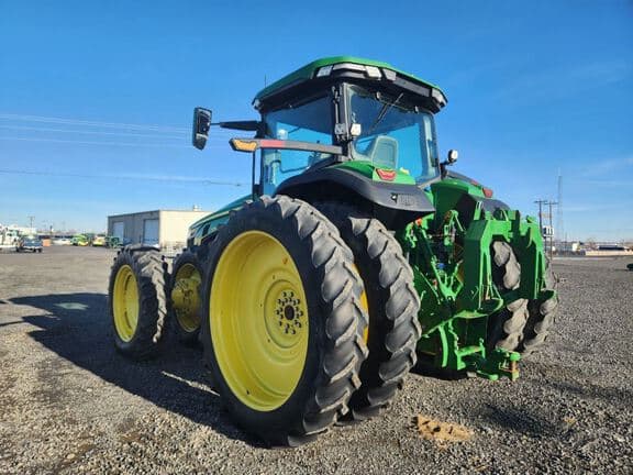 Image of John Deere 8R 370 equipment image 2