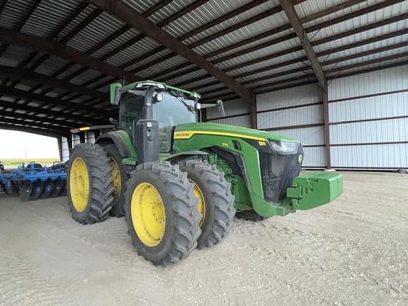 Image of John Deere 8R 370 equipment image 2