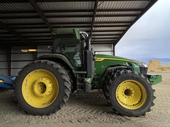 Image of John Deere 8R 370 equipment image 4