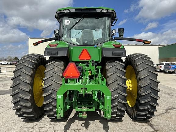 Image of John Deere 8R 370 equipment image 3