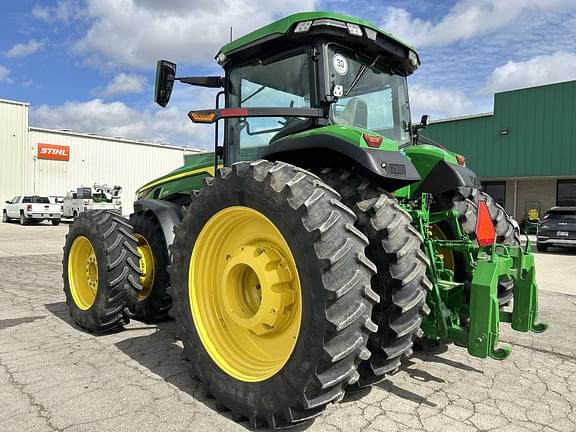 Image of John Deere 8R 370 equipment image 4