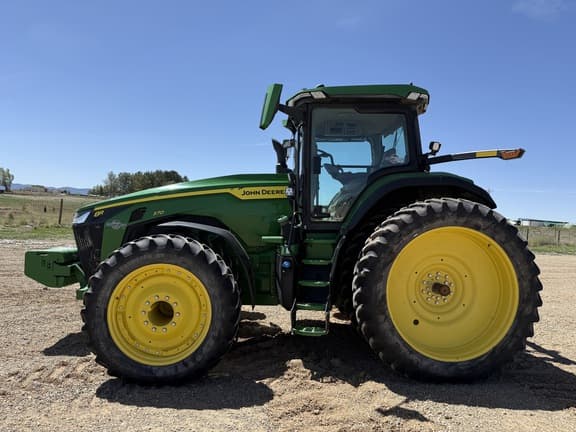 Image of John Deere 8R 370 equipment image 1
