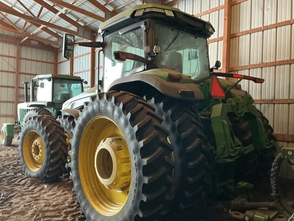 Image of John Deere 8R 370 equipment image 3