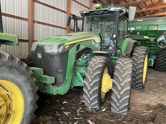 Image of John Deere 8R 370 equipment image 1