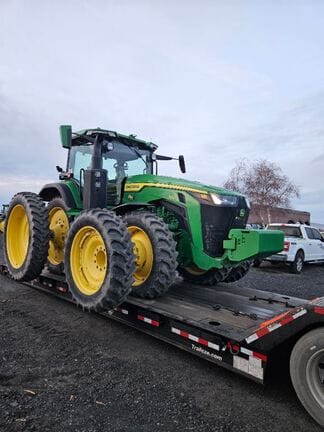 2021 John Deere 8R 370 Equipment Image0
