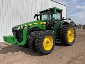 2021 John Deere 8R 370 Image