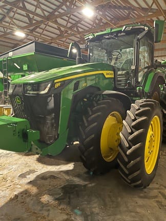 Main image John Deere 8R 370