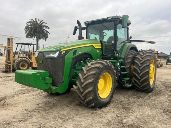 2021 John Deere 8R 370 Equipment Image0