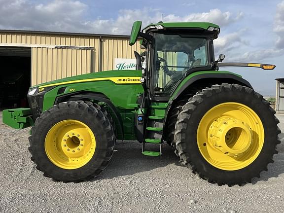 Image of John Deere 8R 370 equipment image 4