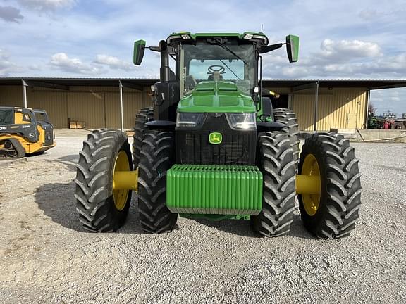 Image of John Deere 8R 370 equipment image 2