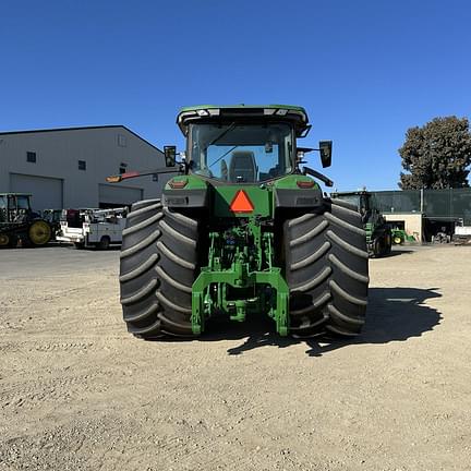 Image of John Deere 8R 370 equipment image 3