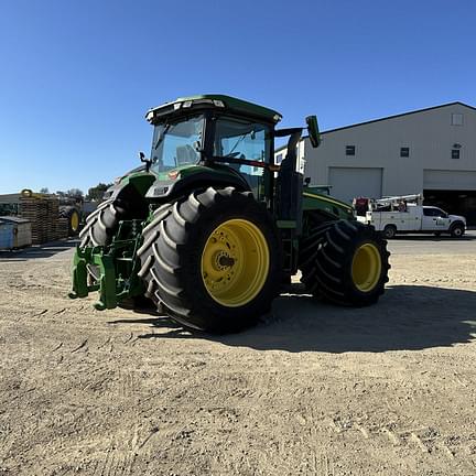 Image of John Deere 8R 370 equipment image 4