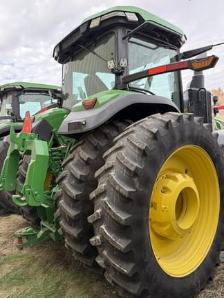 Image of John Deere 8R 370 equipment image 3