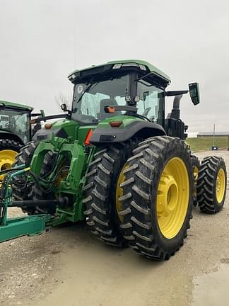 Image of John Deere 8R 370 equipment image 4