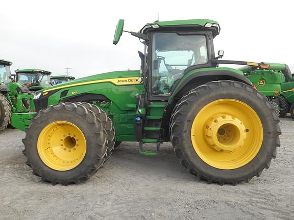 Image of John Deere 8R 370 equipment image 1