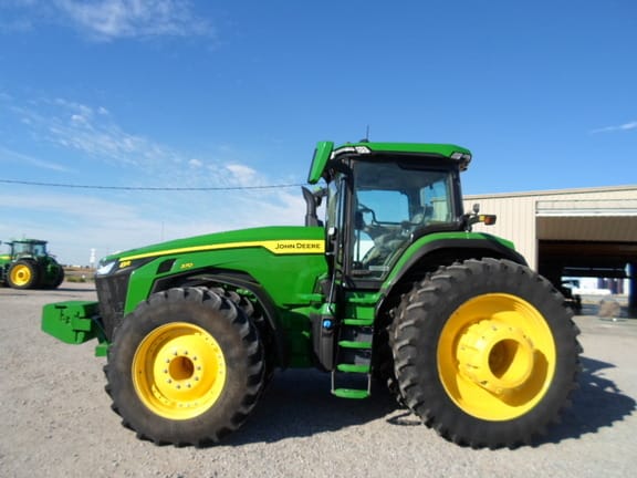 Main image John Deere 8R 370