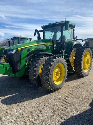 Image of John Deere 8R 370 Primary image