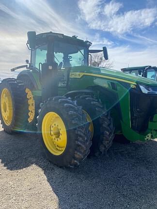 Image of John Deere 8R 370 equipment image 1