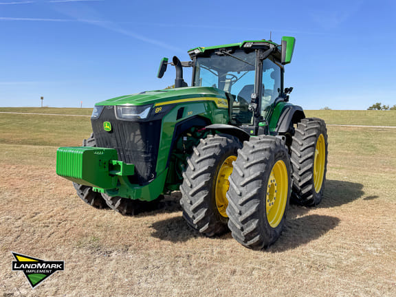 2021 John Deere 8R 370 Equipment Image0