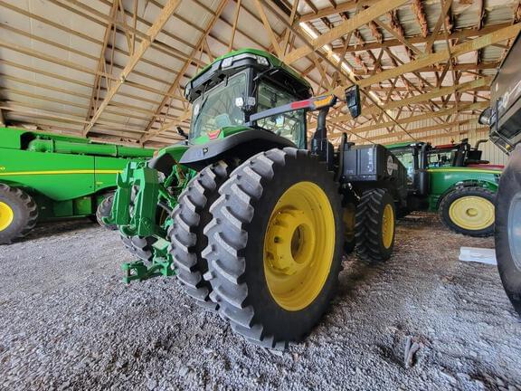 Image of John Deere 8R 370 equipment image 3