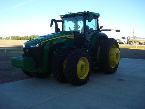 Image of John Deere 8R 370 equipment image 3