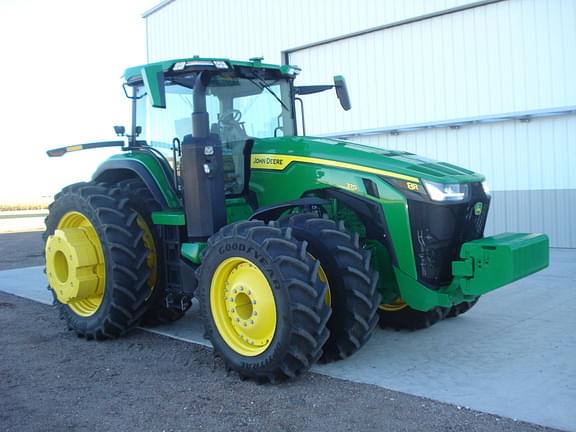 Image of John Deere 8R 370 equipment image 1